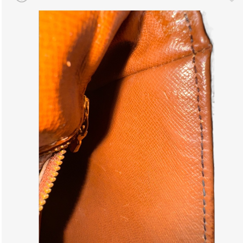 Louis Vuitton Brown Monogram Crossbody Bag with Gold Hardware - Picture 5 of 8